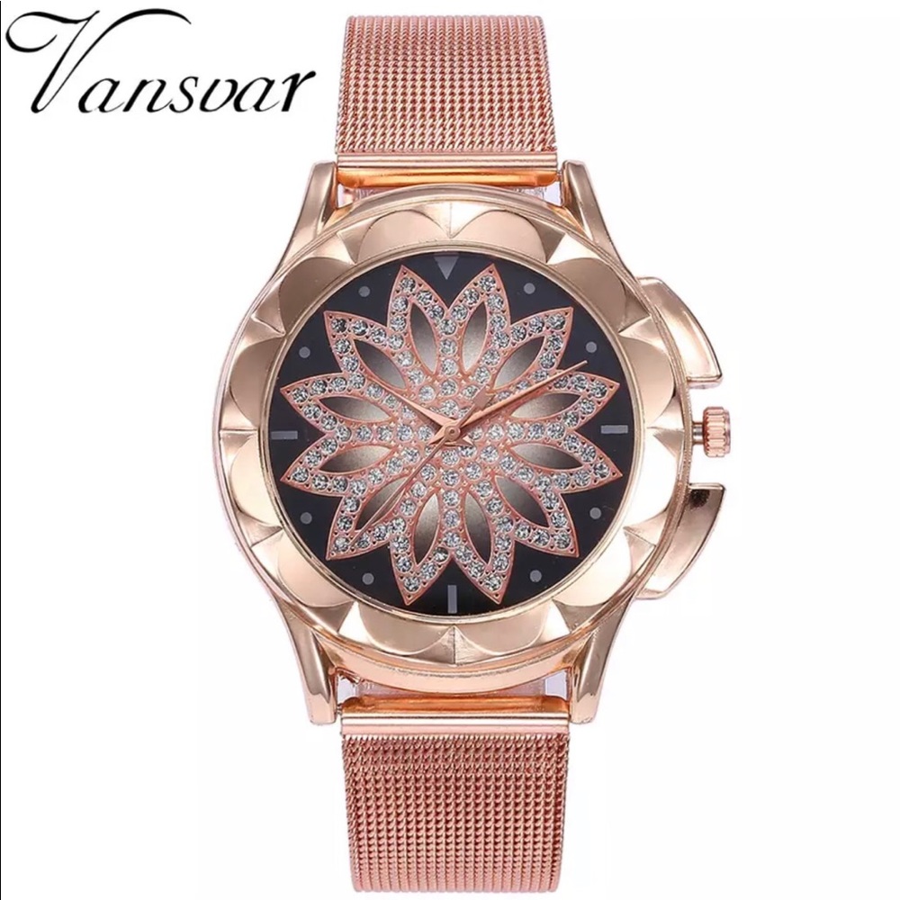 Rose Gold Medallion Women’s Fashion Wrist Watch
